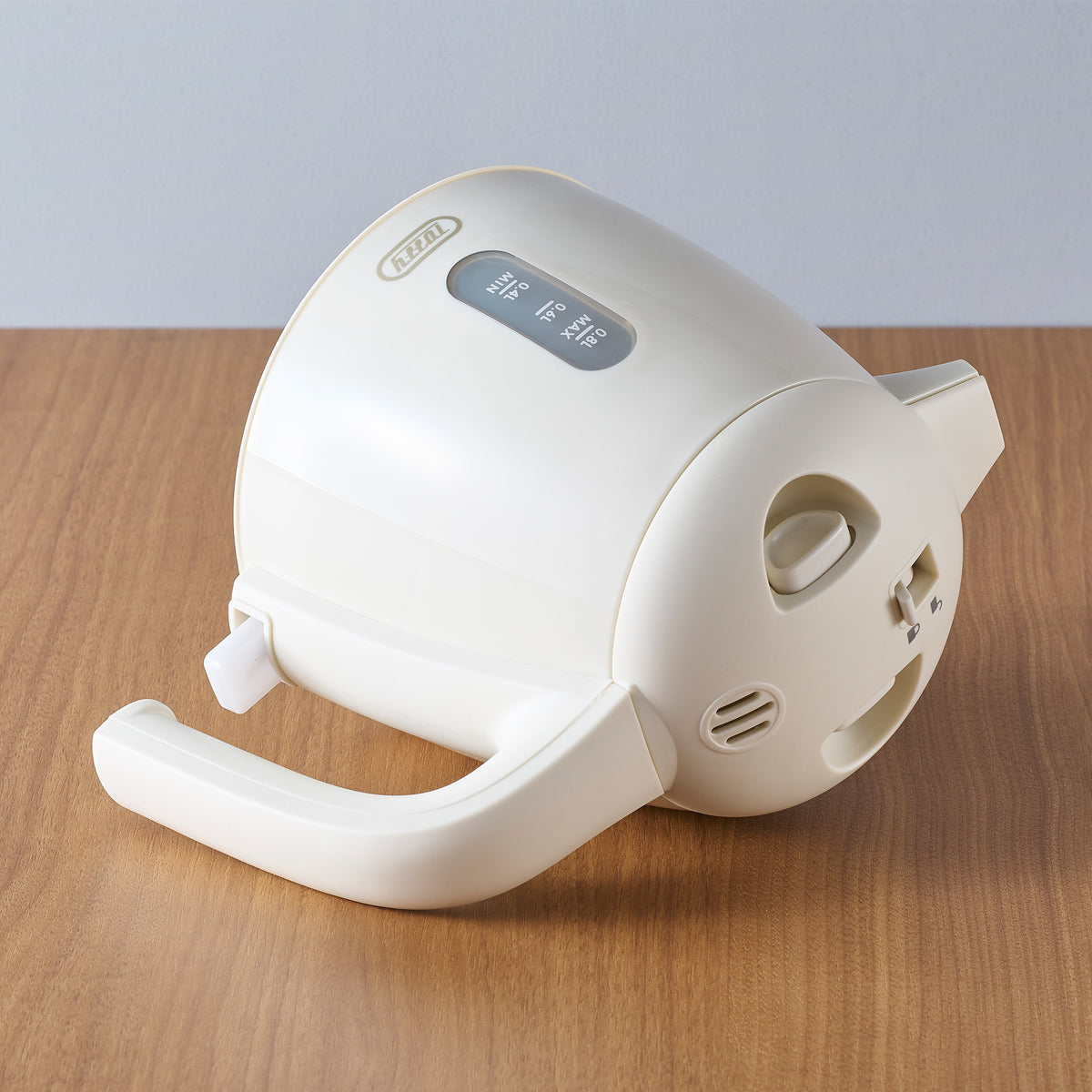 ラドンナ TOFFY HAPPY COLLECTION 給湯ロック付き電気ケトル【K-HKT1